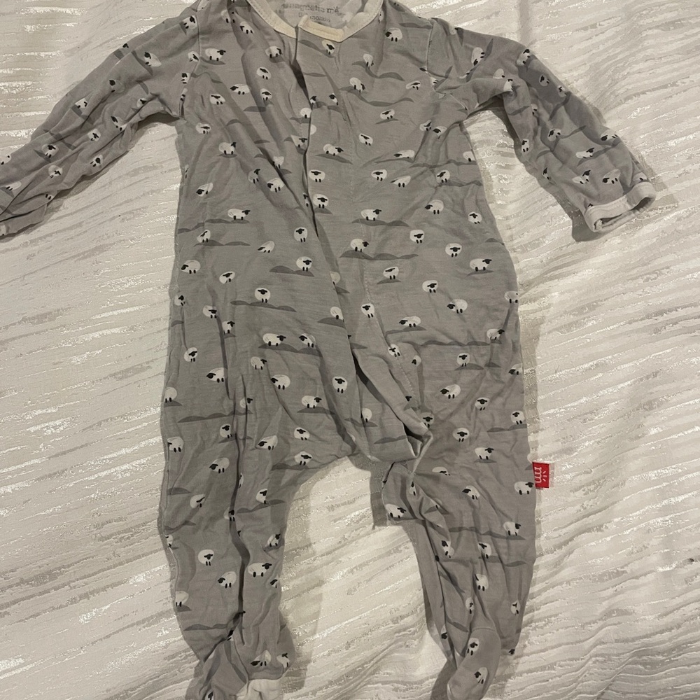 Magnetic Me sheep onesie 0-3 months